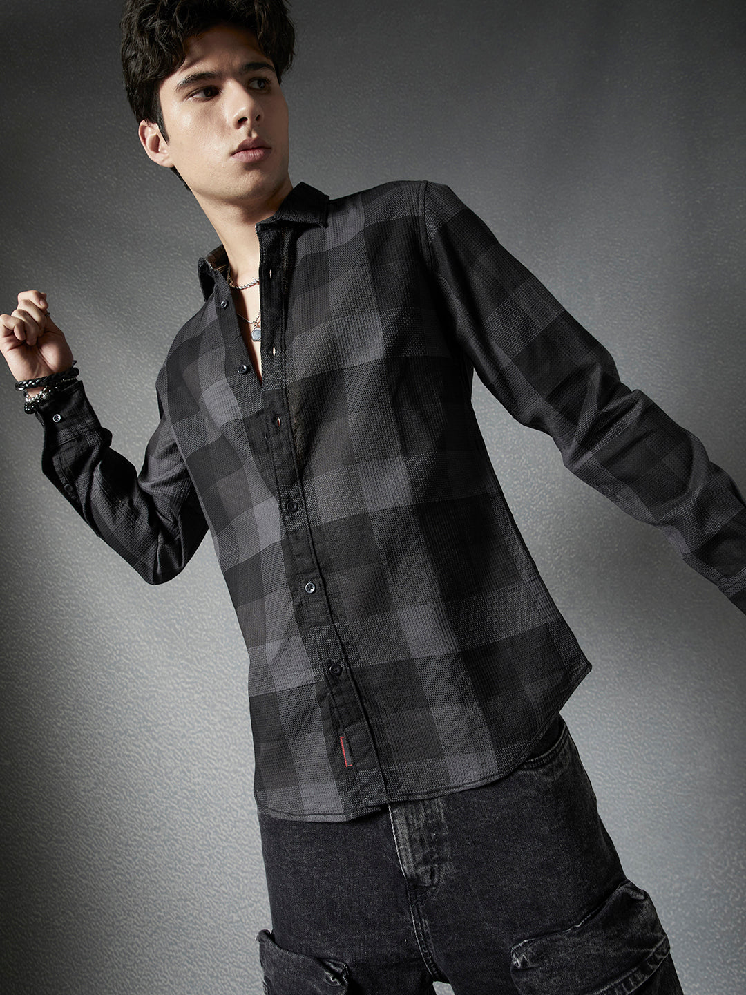 Men Regular Fit Waffle Structured Window Check Print Black Grey Casual Shirt